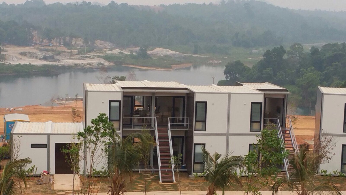 Lakeview Terrace, Pengerang